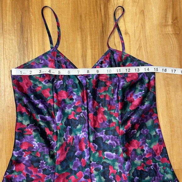 Violets & Roses vintage floral slip size M - Picture 7 of 9